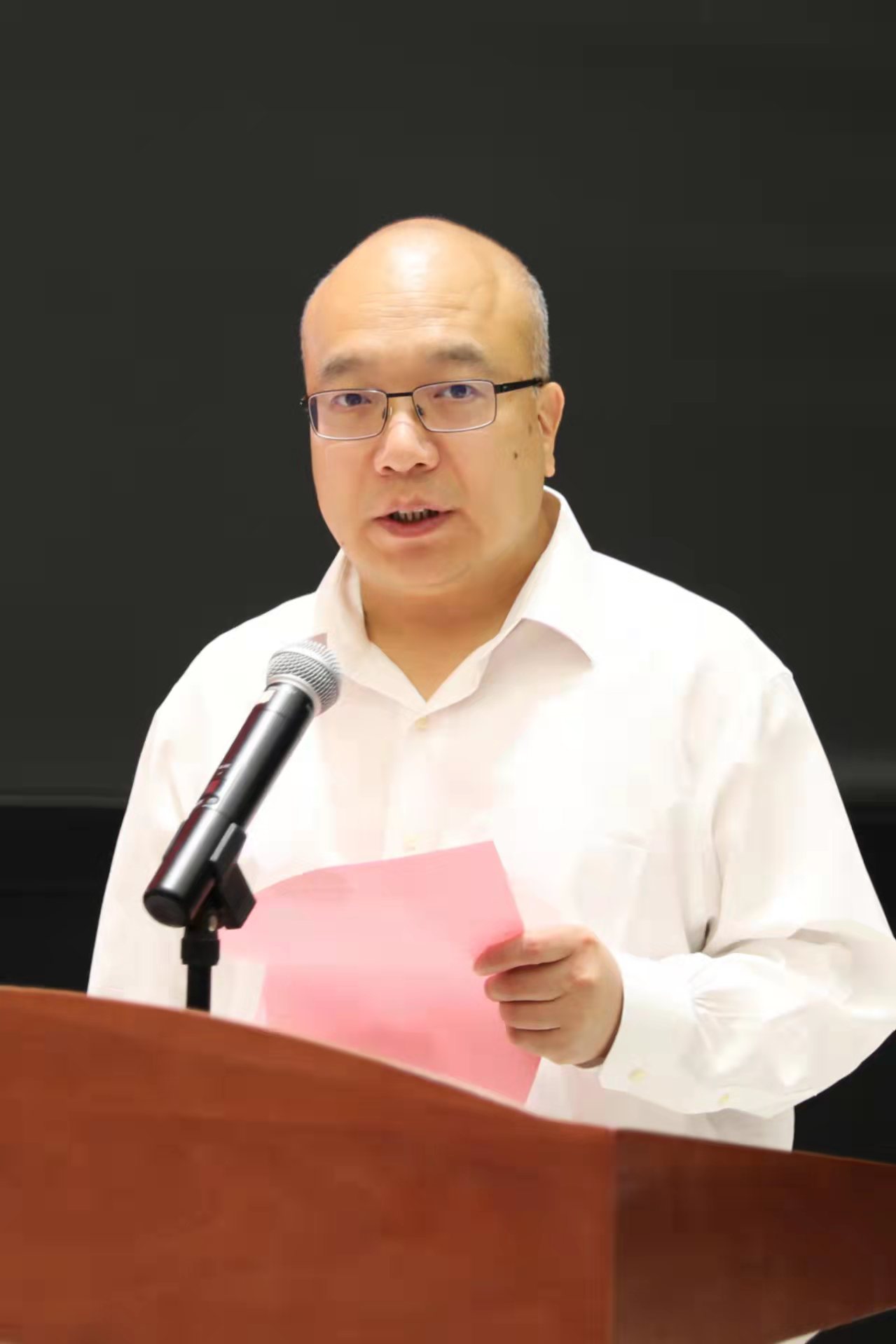 负责人照片.jpg