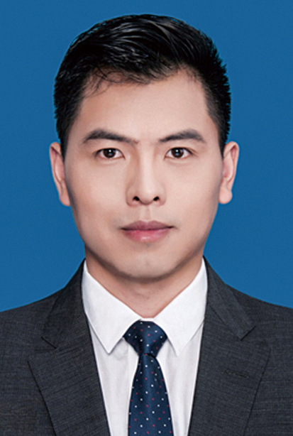 中原教育科技集团董事长 贾浩宇.jpg
